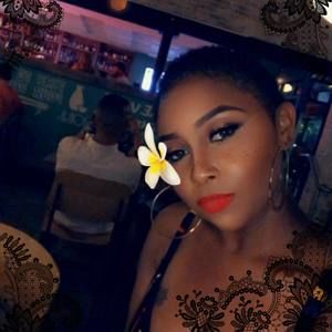 Meet your Posher, Brittney